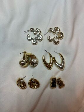 Gold Tone Mixed Stud and Hoop Earring Set - Elegant Women Jewelry